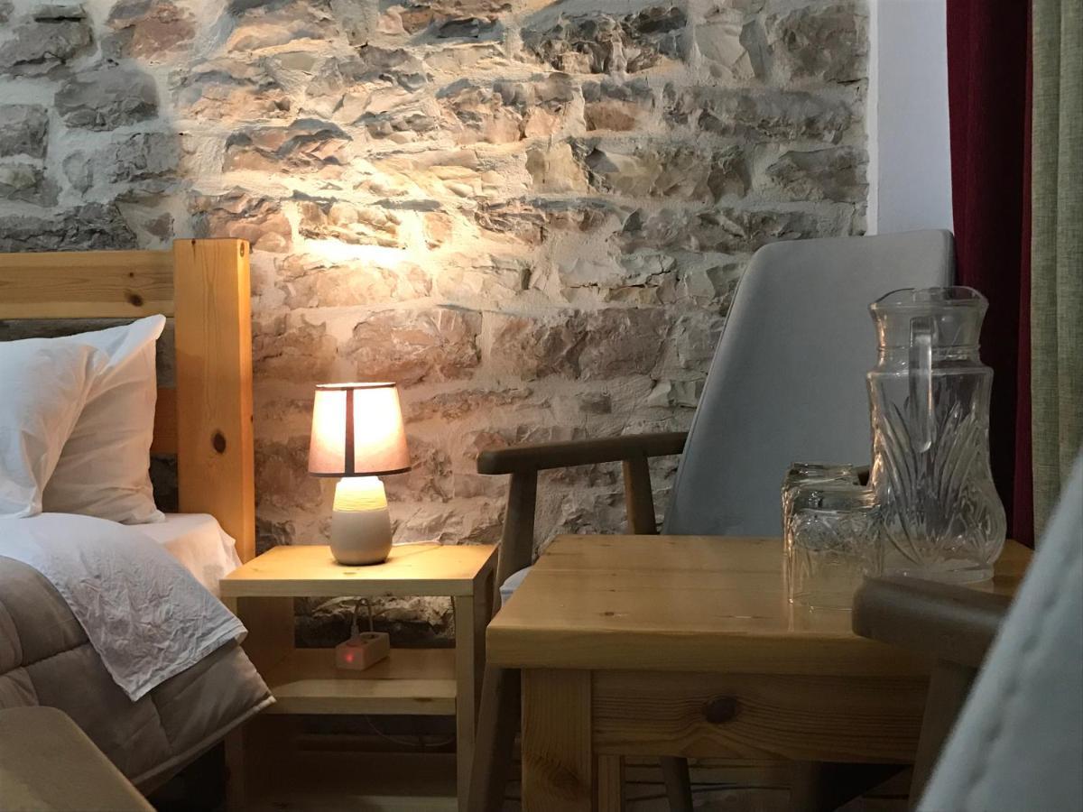 Vila Eri Gjirokastër Exterior foto