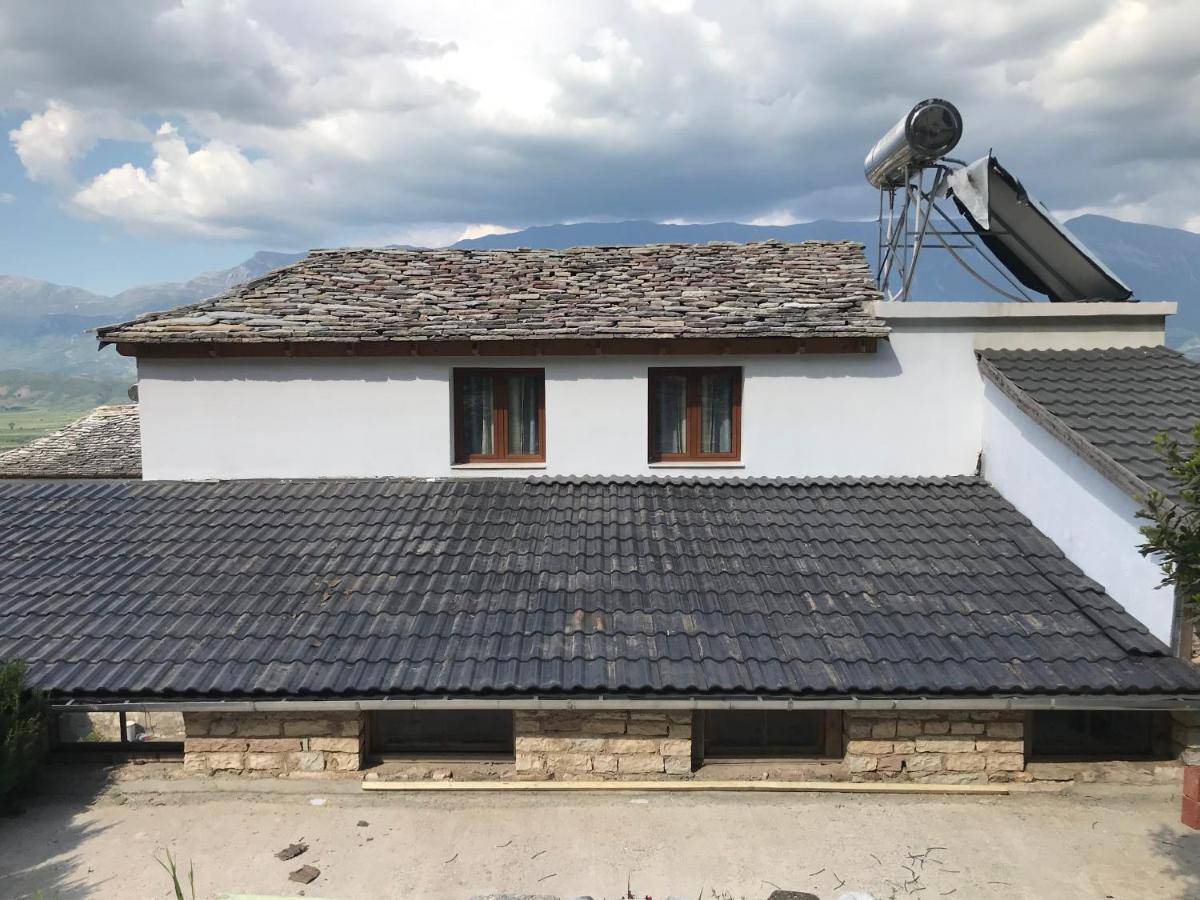 Vila Eri Gjirokastër Exterior foto
