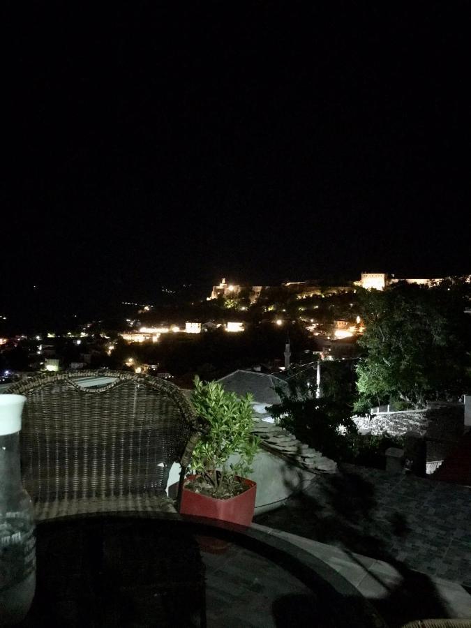 Vila Eri Gjirokastër Exterior foto